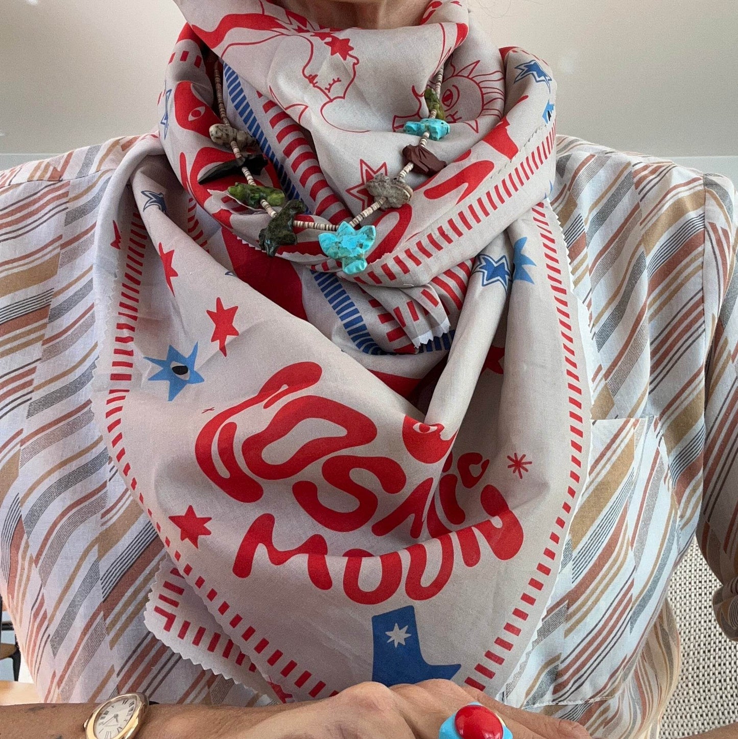 Large scarf