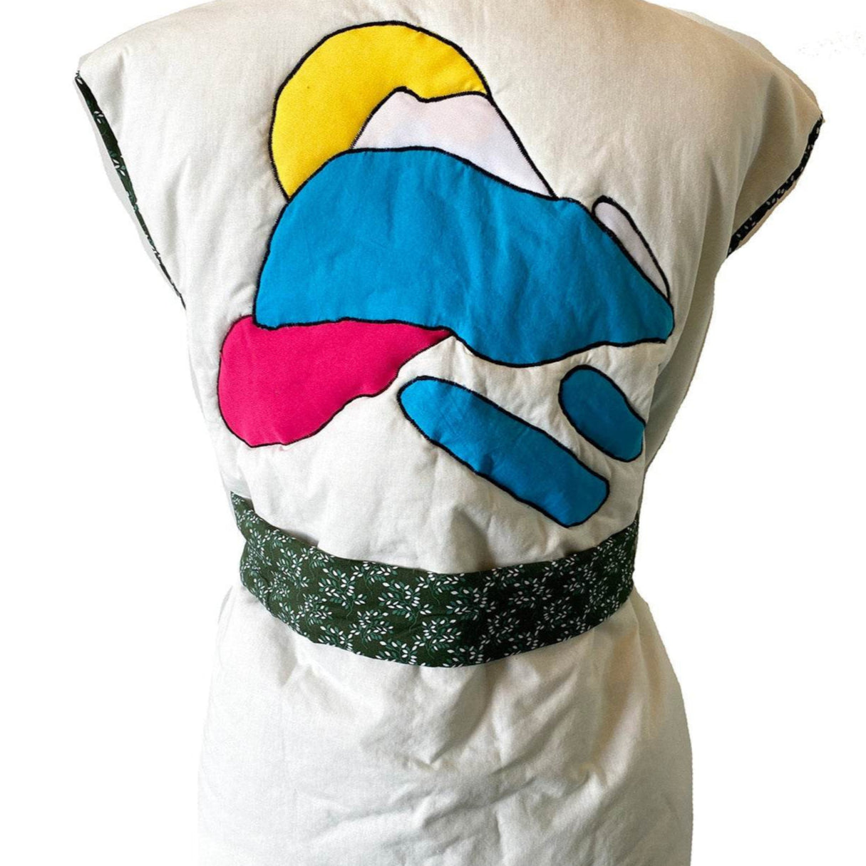 Sleeveless Jacket MOUNTAIN