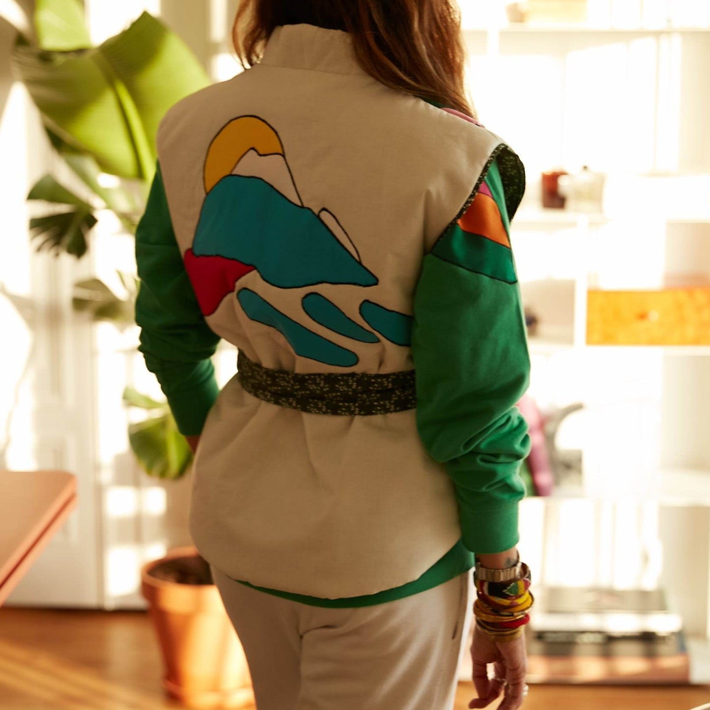 Sleeveless Jacket MOUNTAIN