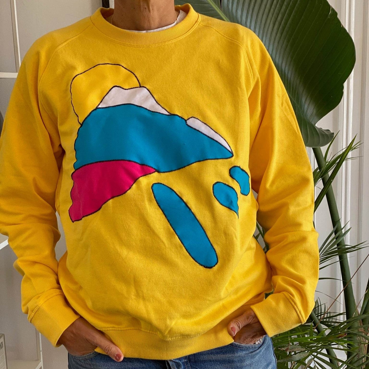 Sweat-BE A POEM yellow