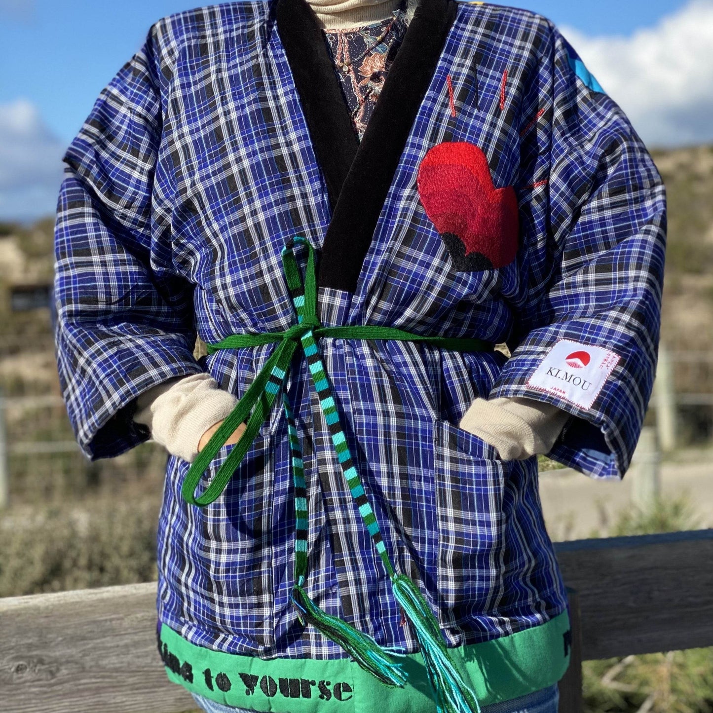 HANTEN SOFI embroidery LOVE